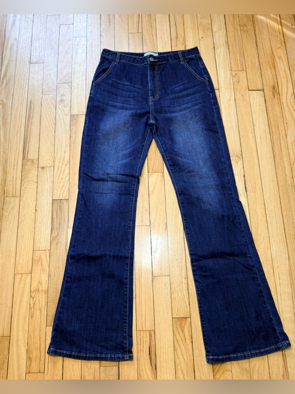 Women's Dark Blue Flared Jeans - Classic Denim